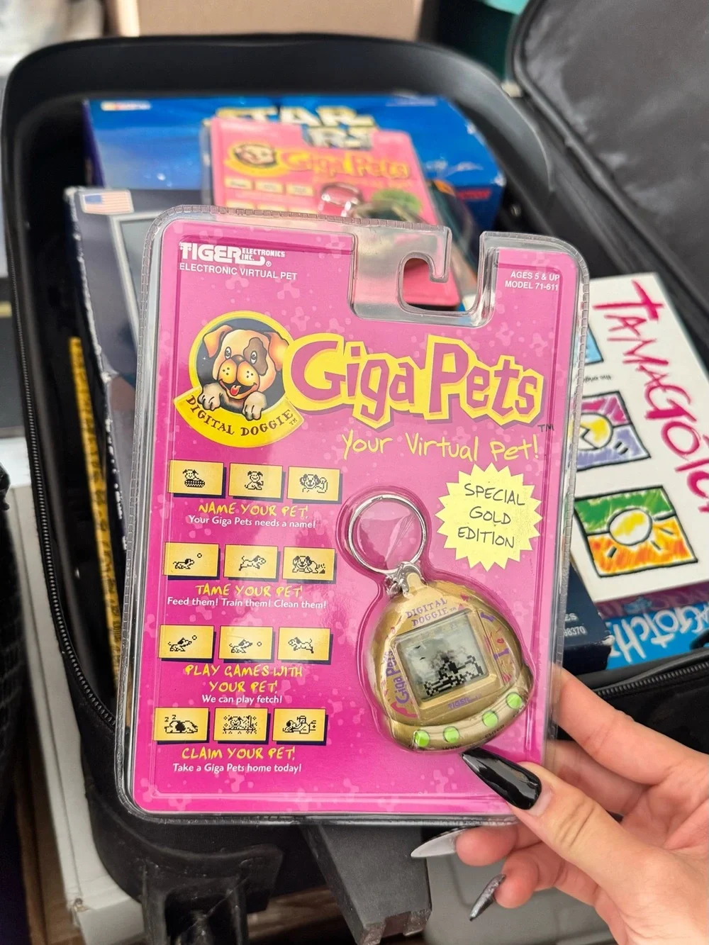 Giga Pets Special Gold Edition Digital Doggie - Pink Packaging
